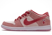 030 Nike SB Dunk Low StrangeLove